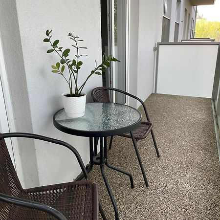 Spa Apartment Moser KLV Exterior foto