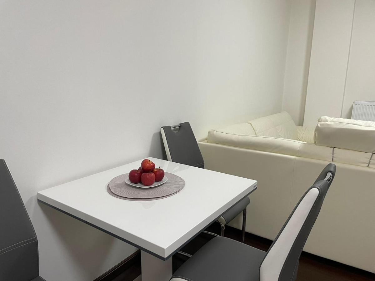 Spa Apartment Moser KLV Exterior foto